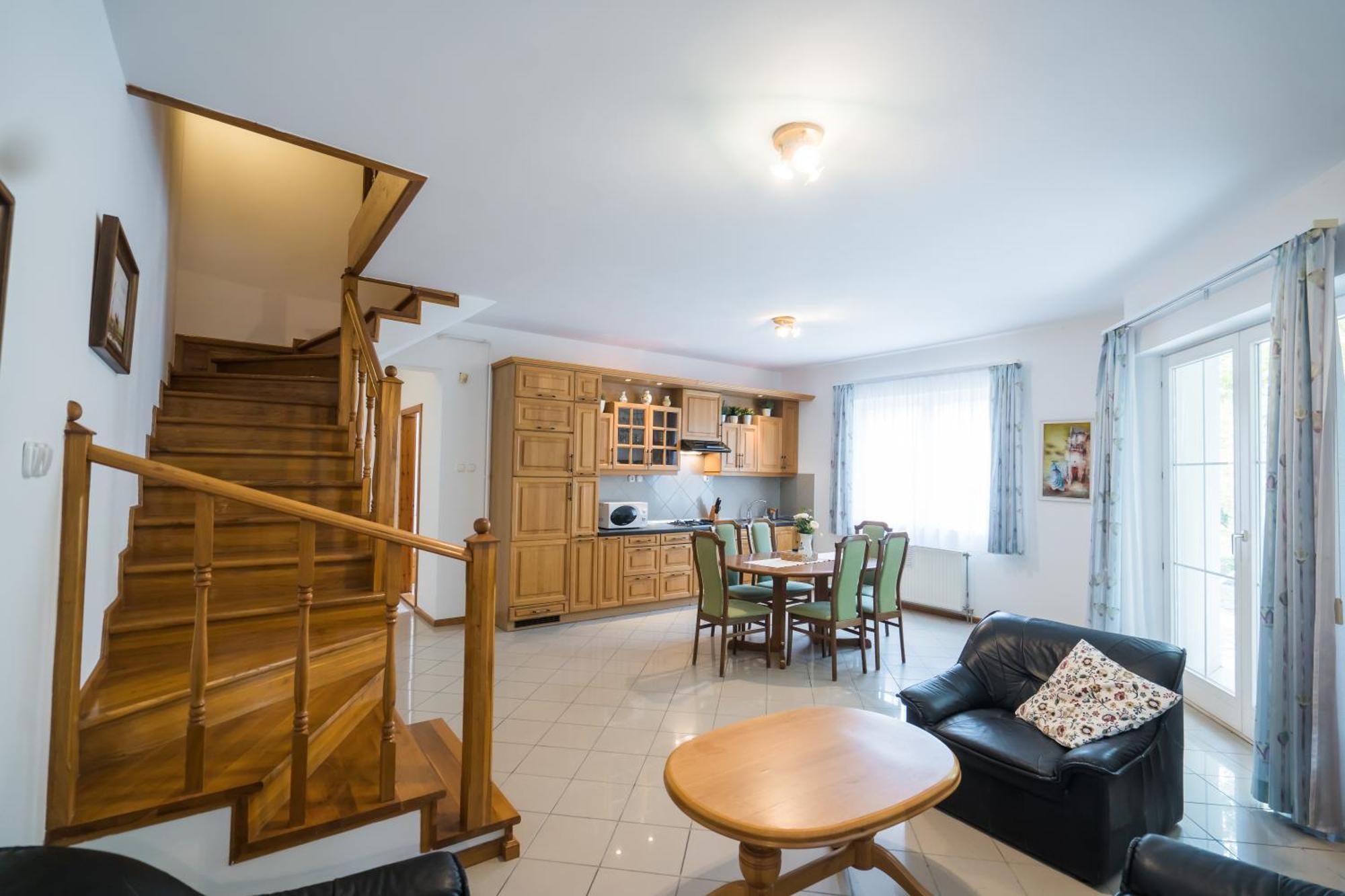 Gyorfi Apartmanhaz Zamárdi Екстериор снимка