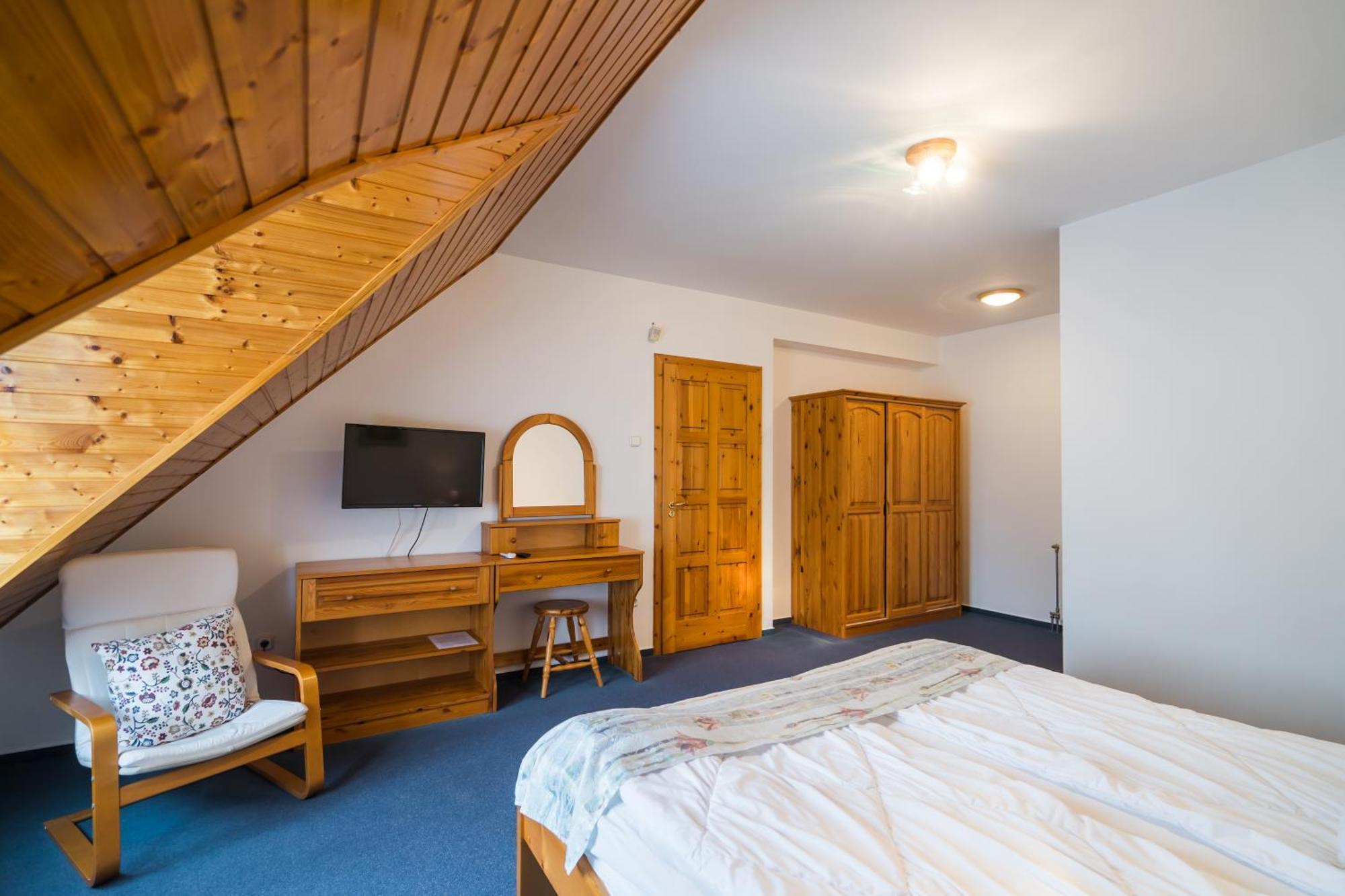 Gyorfi Apartmanhaz Zamárdi Екстериор снимка